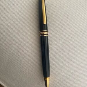 Luxury Black and Gold Pen